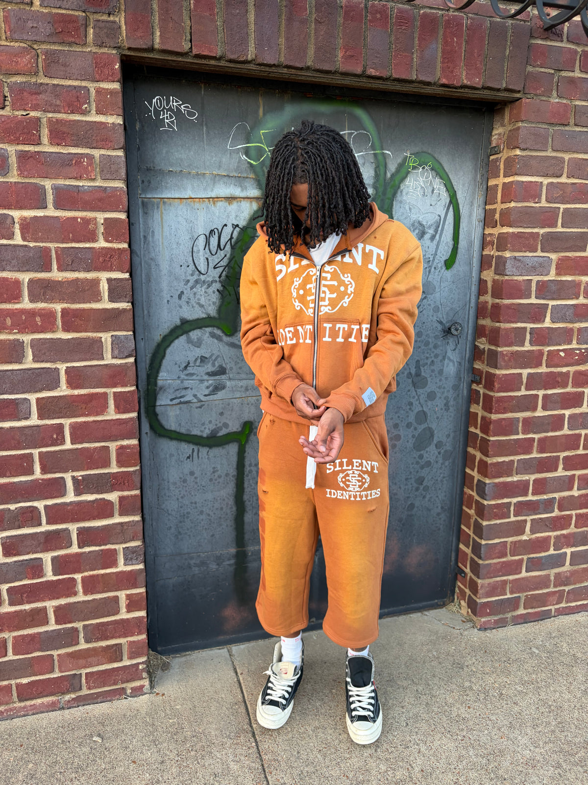 BROWN “THE RETURN” SET