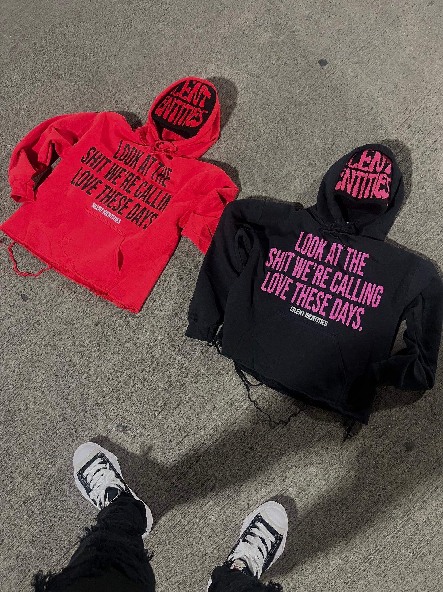 RED "WHAT'S LOVE¿" HOODIE